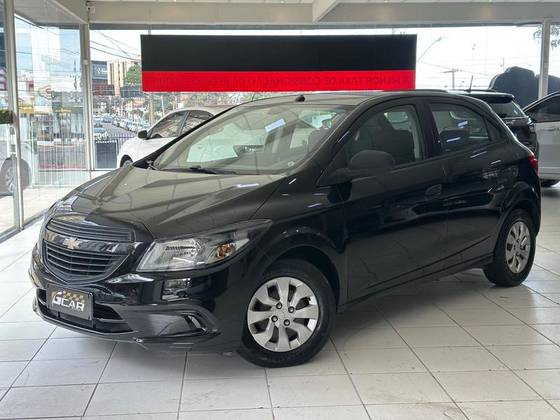 CHEVROLET ONIX 1.0 MPFI JOY 8V FLEX 4P MANUAL CHEVROLET ONIX 1.0 MPFI JOY 8V FLEX 4P MANUAL